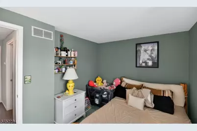 675 Bound Brook Rd, Dunellen, NJ 08812 - Photo 10