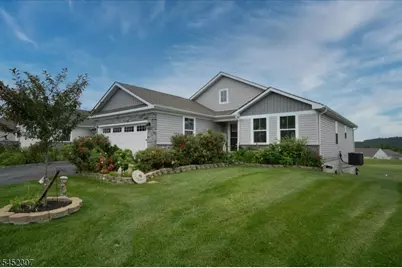 31 Lam Dr, Hardyston Township, NJ 07419 - Photo 2