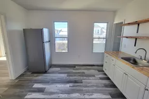 394 Lincoln St, Phillipsburg, NJ 08865 - Photo 2