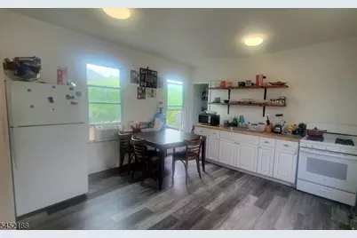 394 Lincoln St, Phillipsburg, NJ 08865 - Photo 4