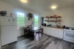 394 Lincoln St, Phillipsburg, NJ 08865 - Photo 4