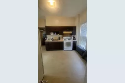 394 Lincoln St, Phillipsburg, NJ 08865 - Photo 14