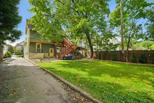 29 Brookfield Rd, Montclair, NJ 07043 - Photo 20