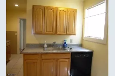 29 Brookfield Rd, Montclair, NJ 07043 - Photo 4