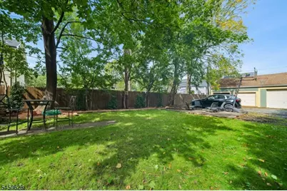 29 Brookfield Rd, Montclair, NJ 07043 - Photo 22