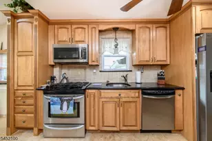 147 Claremont Ave, Verona Twp., NJ 07044 - Photo 12