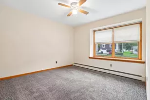 488 Cedar Ln, Paramus, NJ 07652 - Photo 24