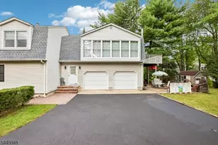 488 Cedar Ln, Paramus, NJ 07652 - Photo 2