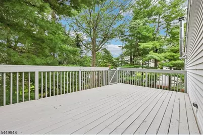 488 Cedar Ln, Paramus, NJ 07652 - Photo 28