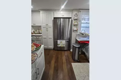 315 Elizabeth St, Orange, NJ 07050 - Photo 8