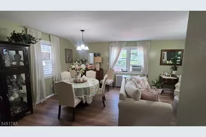 315 Elizabeth St, Orange, NJ 07050 - Photo 2