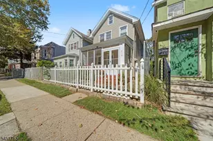 315 Elizabeth St, Orange, NJ 07050 - Photo 2