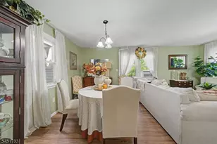 315 Elizabeth St, Orange, NJ 07050 - Photo 8