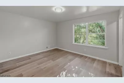 629 S 18th St, Newark, NJ 07103 - Photo 18