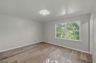 629 S 18th St, Newark, NJ 07103 - Photo 18