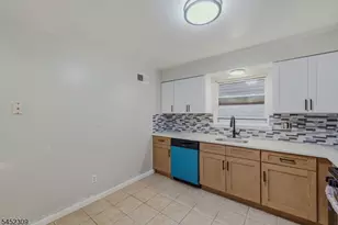 629 S 18th St, Newark, NJ 07103 - Photo 14