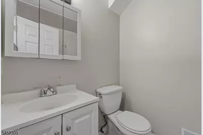 629 S 18th St, Newark, NJ 07103 - Photo 26