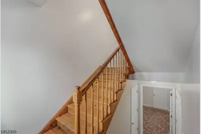 629 S 18th St, Newark, NJ 07103 - Photo 32