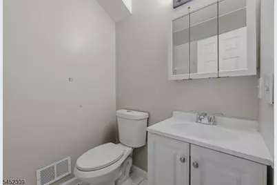 629 S 18th St, Newark, NJ 07103 - Photo 44