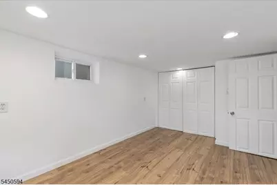 1320 Liberty Ave, Union Township, NJ 07083 - Photo 12