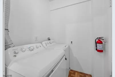 73 Berkeley Ave, Bloomfield, NJ 07003 - Photo 28