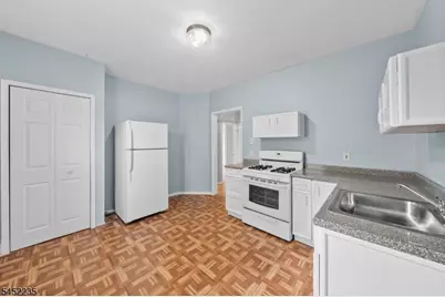 73 Berkeley Ave, Bloomfield, NJ 07003 - Photo 26