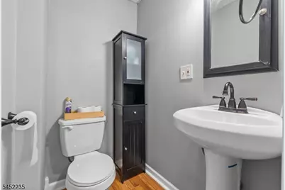 73 Berkeley Ave, Bloomfield, NJ 07003 - Photo 16