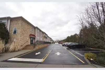475 Avenel St #106, Woodbridge Township, NJ 07001 - Photo 8