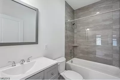 29-31 S 2nd St, Elizabeth, NJ 07206 - Photo 16