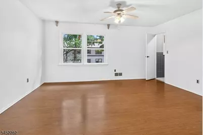 71 Highview Dr, Woodbridge Township, NJ 07095 - Photo 18
