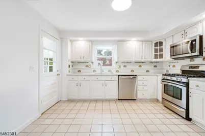 275 E Mt Pleasant Ave, Livingston, NJ 07039 - Photo 20