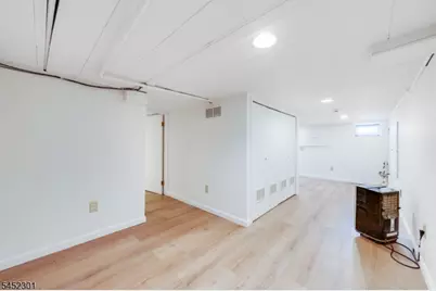 275 E Mt Pleasant Ave, Livingston, NJ 07039 - Photo 36