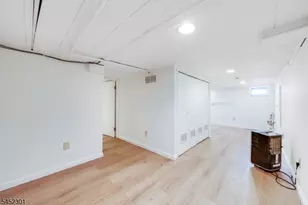275 E Mt Pleasant Ave, Livingston, NJ 07039 - Photo 36