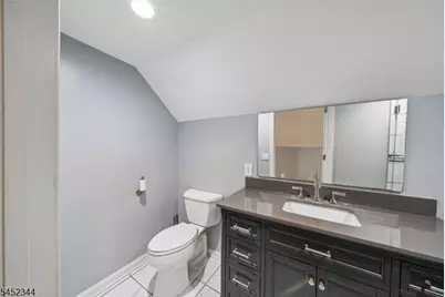 23 W Henry Pl, Woodbridge Township, NJ 08830 - Photo 22