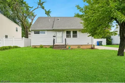 23 W Henry Pl, Woodbridge Township, NJ 08830 - Photo 1
