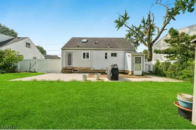23 W Henry Pl, Woodbridge Township, NJ 08830 - Photo 28