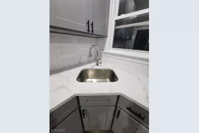 65 Halstead St #2, Kearny, NJ 07032 - Photo 6