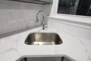 65 Halstead St, Kearny, NJ 07032 - Photo 6