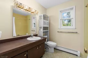 5 Pepper Ln, Roxbury Township, NJ 07876 - Photo 20