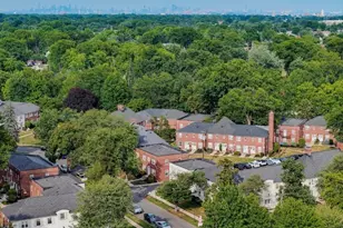 46 F Parkway Village, Cranford Township, NJ 07016 - Photo 18