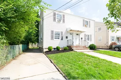 11 Mayfield Pl, Metuchen, NJ 08840 - Photo 2