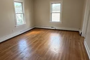 946 W 6th St, Plainfield, NJ 07063 - Photo 6