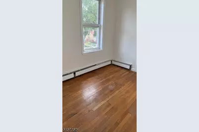 946 W 6th St, Plainfield, NJ 07063 - Photo 2