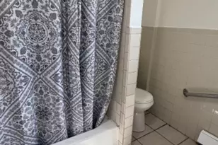 946 W 6th St, Plainfield, NJ 07063 - Photo 4