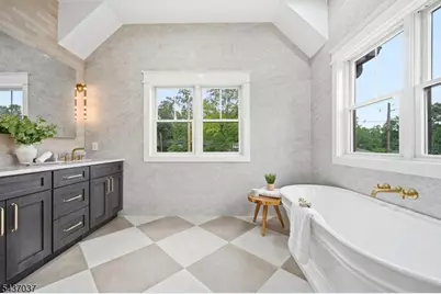 274 Hillside Ave, Livingston, NJ 07039 - Photo 26