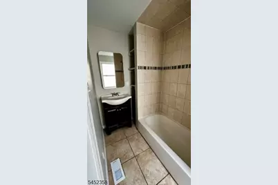 494 Monroe St, Orange, NJ 07050 - Photo 10