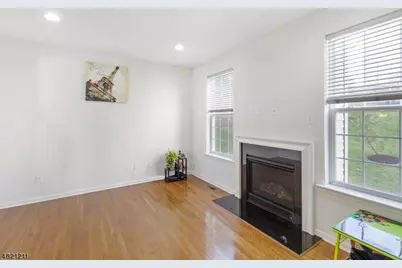 127 Sowers Dr, Mount Olive, NJ 07840 - Photo 6