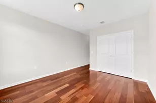 102 E Elizabeth Ave, Linden, NJ 07036 - Photo 18