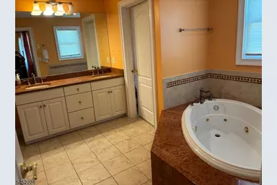 17 Aaron Ct, Bridgewater, NJ 08807 - Photo 14