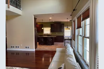 17 Aaron Ct, Bridgewater, NJ 08807 - Photo 8